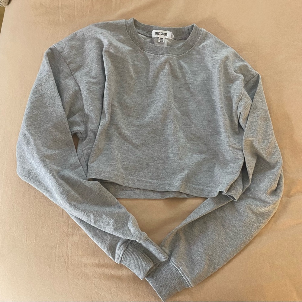 Missguided + Heather Gray Cropped Sweater